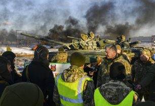 https://trumpknows.com/wp-content/uploads/2018/11/military-buildup-underway-on-both-sides-of-russia-ukraine-border.jpg