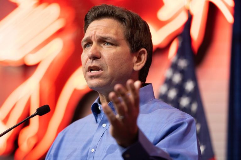 Trump Supporters Furious After Ron DeSantis Makes Ridiculous J6 Threat