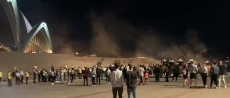 Video Shows Protesters Chanting ‘F*ck The Jews’ Outside Sydney Opera House