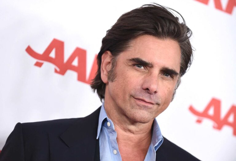 John Stamos defends appearance at Trump’s Mar-a-Lago resort