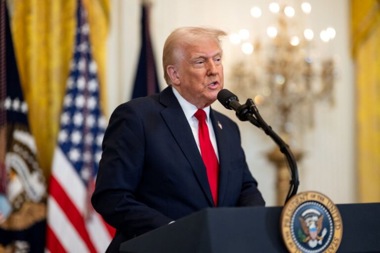 Supreme Court: Trump Can Fire Federal Executives Without Cause - InfoArmed