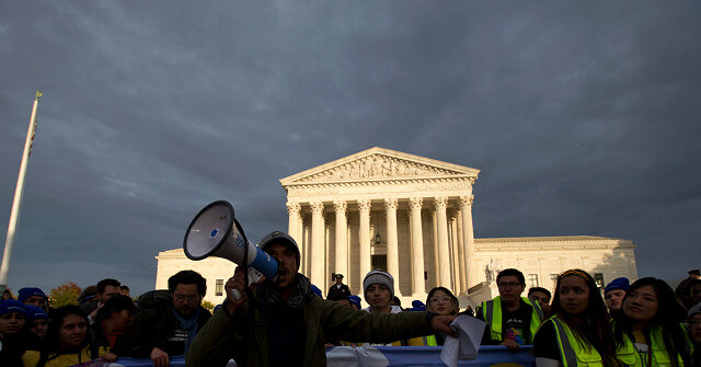 Trump Admin Asks SCOTUS to End Amnesty for over 300K Venezuelans - InfoArmed